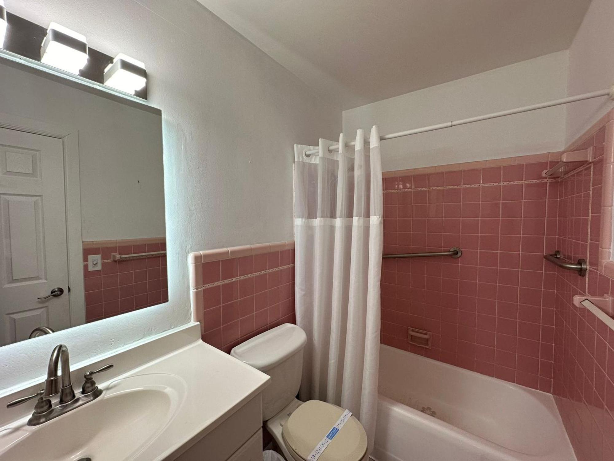 Sheridan Guesthouse Dania Beach Exterior photo